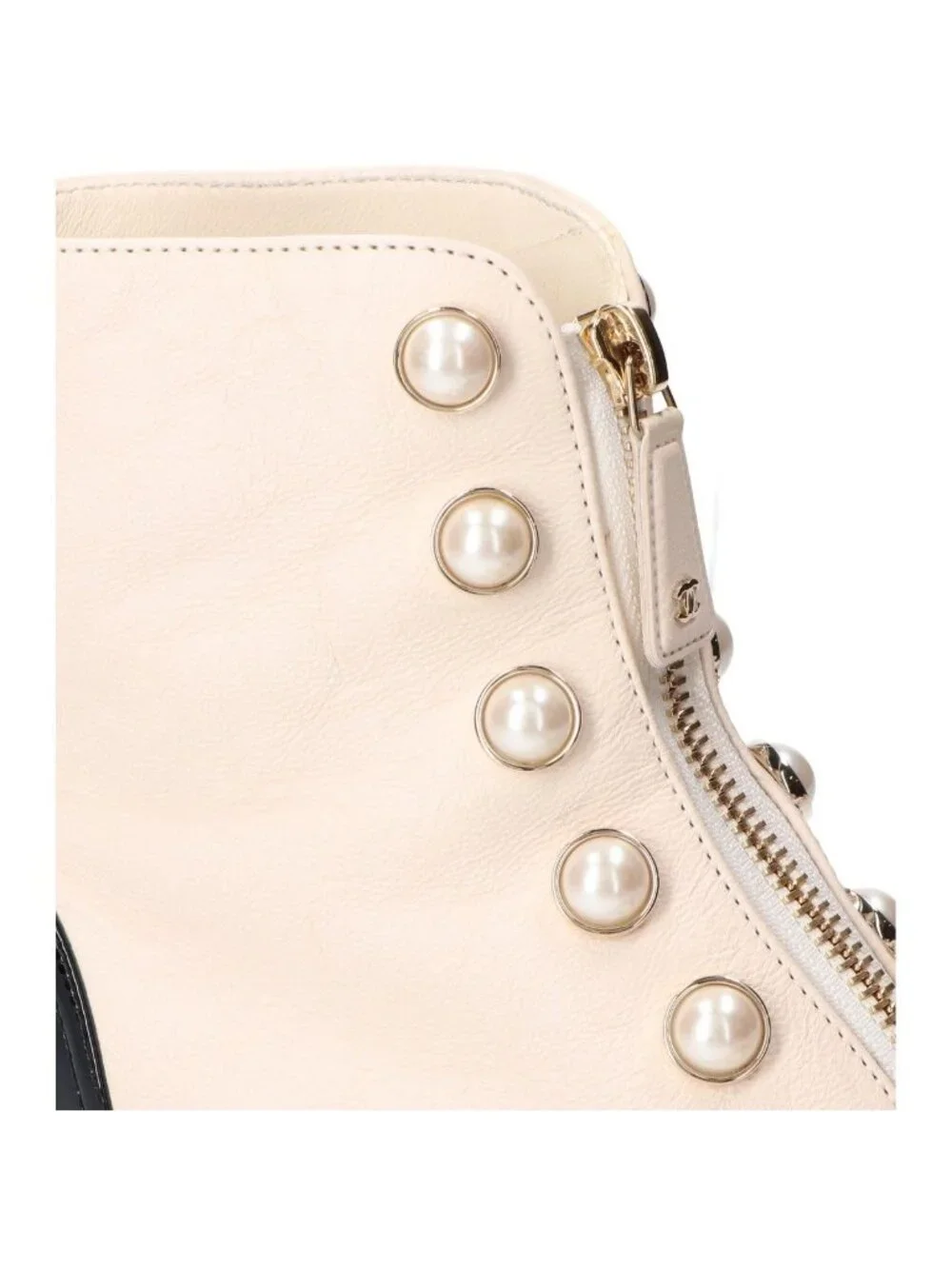 Chanel Pearl CC Logo Patent Leather Short Boots 36c